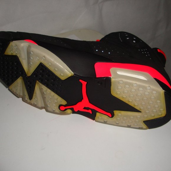 Jordan 6 Retro Mid Infrared 2019 main image 14